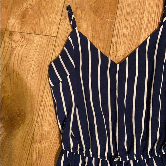 AGACI blue and white pantsuit - Picture 2 of 2